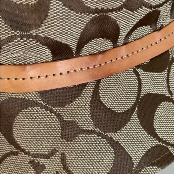 Coach Signature Men’s Bucket Hat - Picture 3 of 12